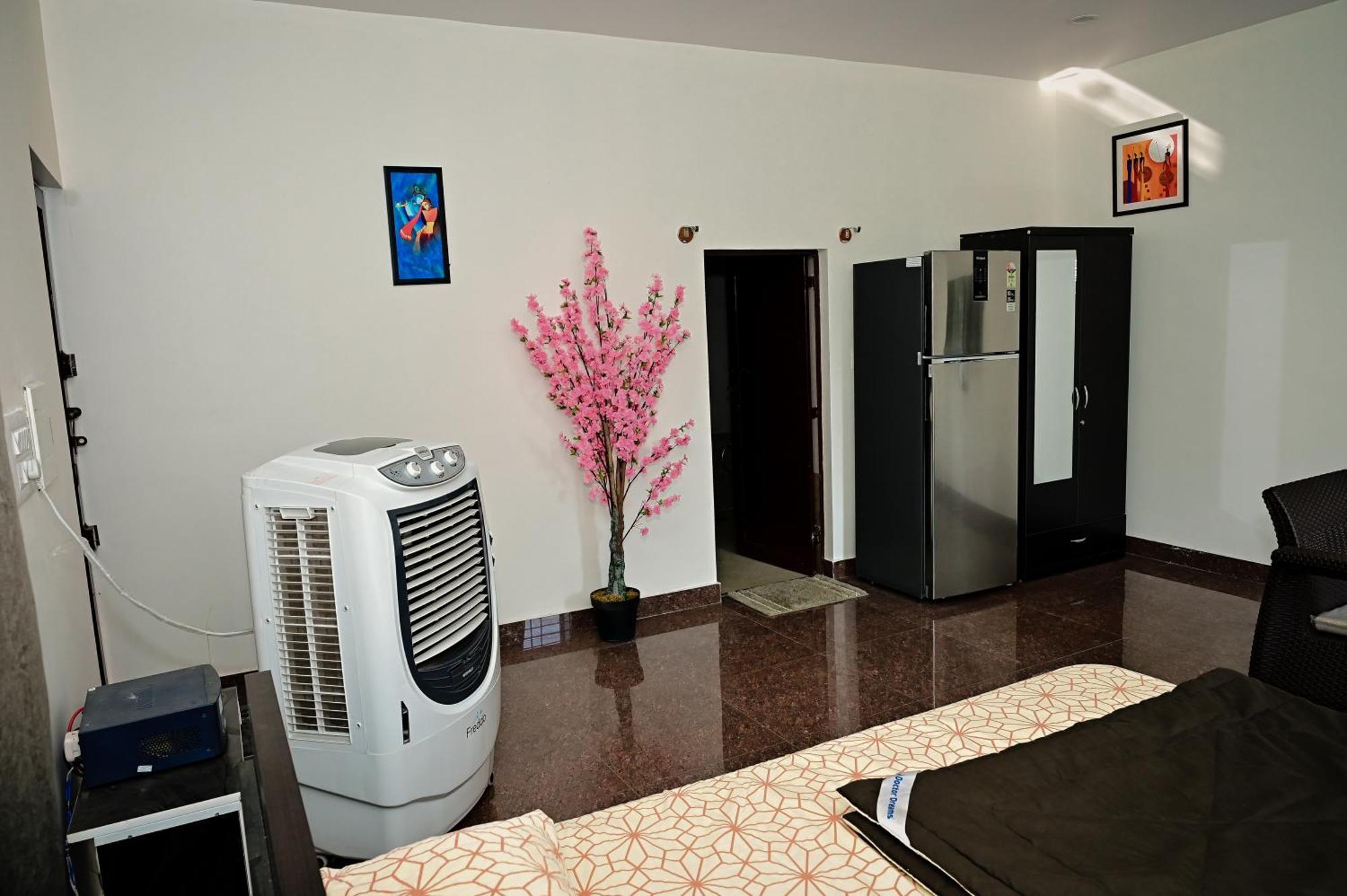 Raj Home Stay Mysore Bagian luar foto